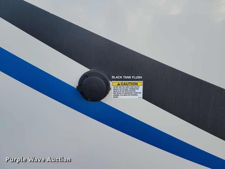 image for item NB9841 2022 Forest River XLR Boost 36TSX16 toy hauler camper