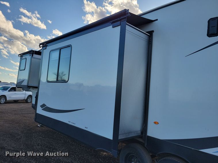 image for item NB9841 2022 Forest River XLR Boost 36TSX16 toy hauler camper