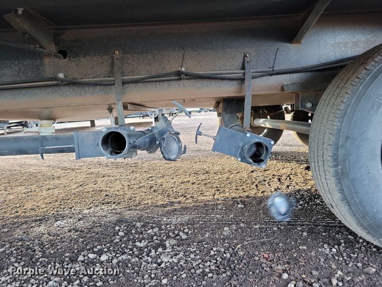 image for item NB9841 2022 Forest River XLR Boost 36TSX16 toy hauler camper