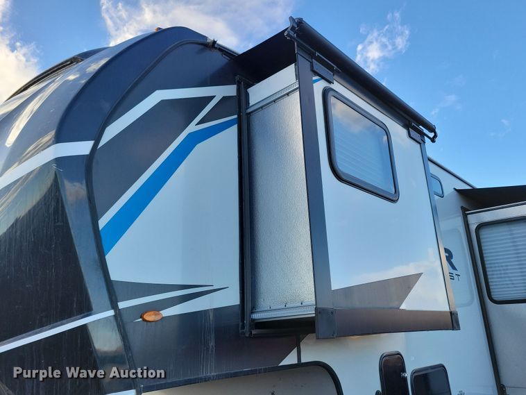 image for item NB9841 2022 Forest River XLR Boost 36TSX16 toy hauler camper