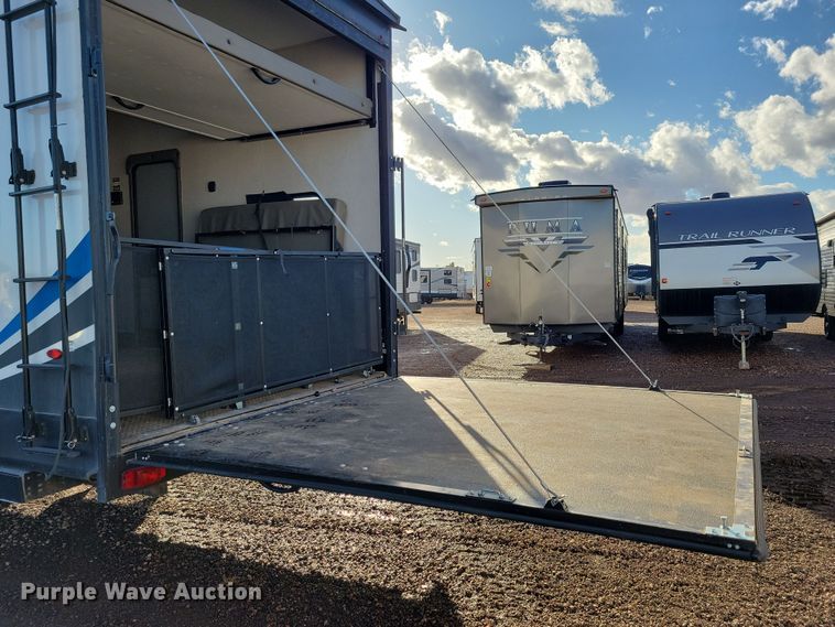 image for item NB9841 2022 Forest River XLR Boost 36TSX16 toy hauler camper