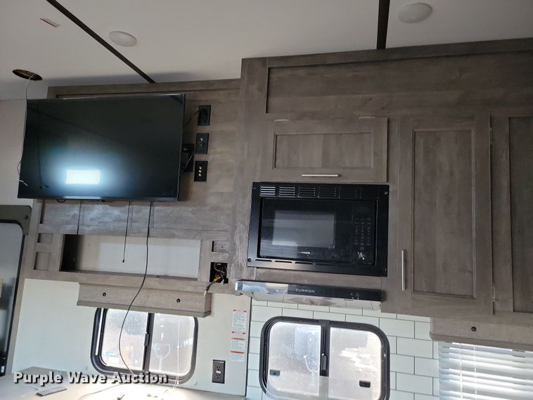 image for item NB9841 2022 Forest River XLR Boost 36TSX16 toy hauler camper