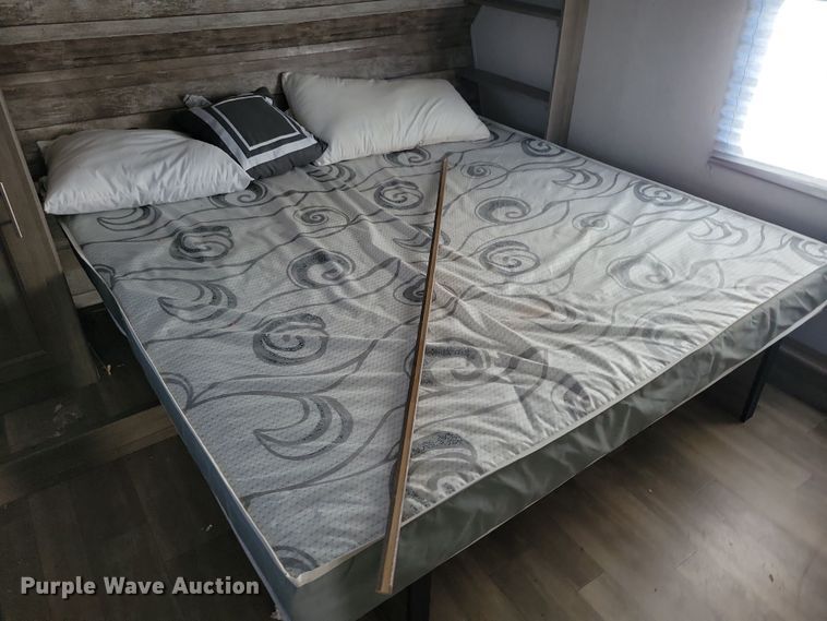 image for item NB9841 2022 Forest River XLR Boost 36TSX16 toy hauler camper