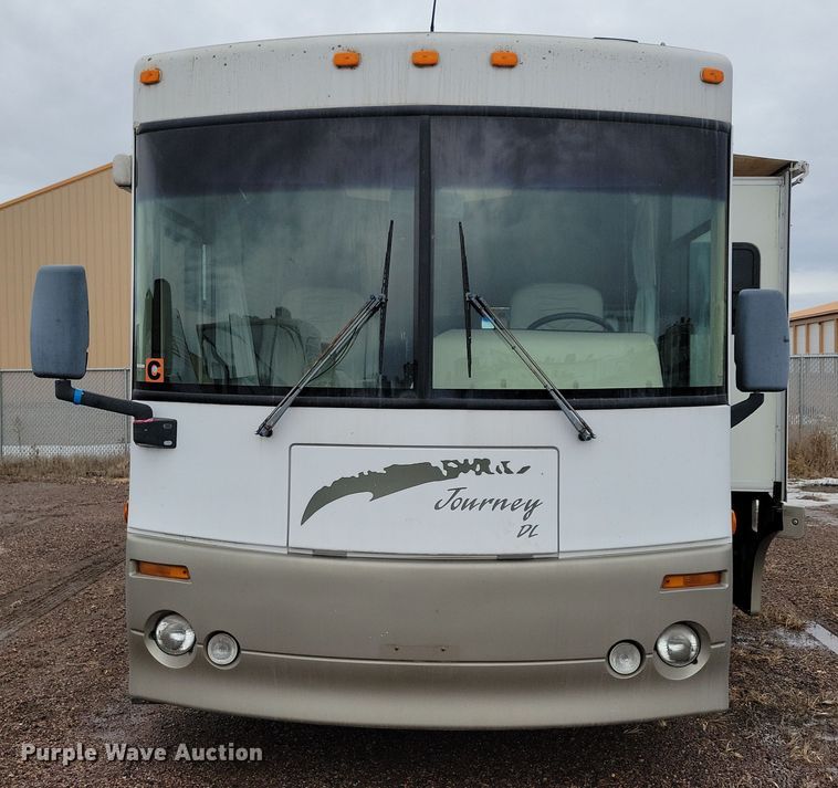 image for item NB9842 2002 Winnebego Journey DL RV