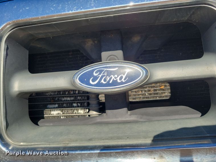 image for item NB9856 1998 Ford Ranger XLT SuperCab pickup truck