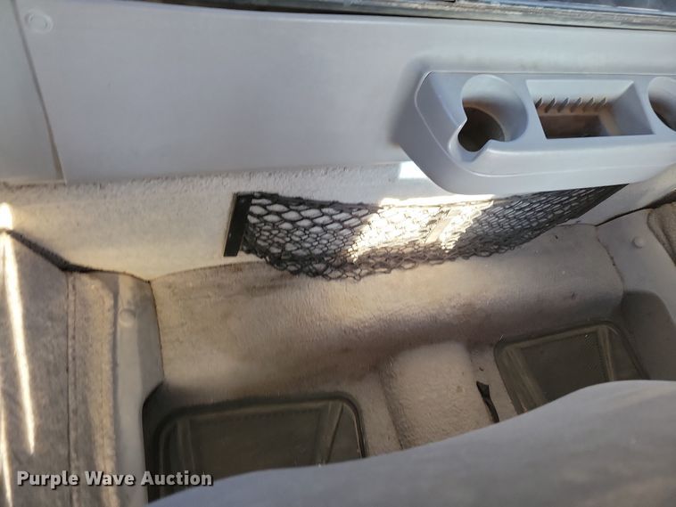 image for item NB9856 1998 Ford Ranger XLT SuperCab pickup truck