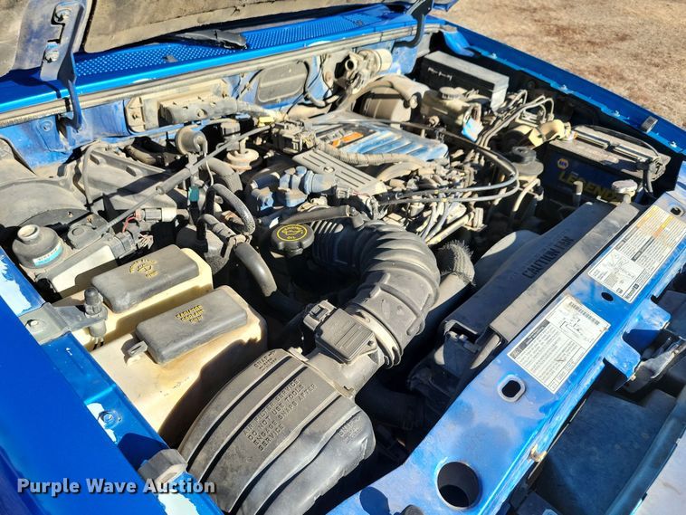 image for item NB9856 1998 Ford Ranger XLT SuperCab pickup truck