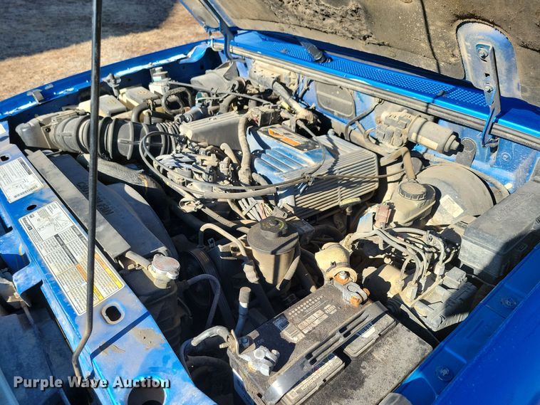 image for item NB9856 1998 Ford Ranger XLT SuperCab pickup truck