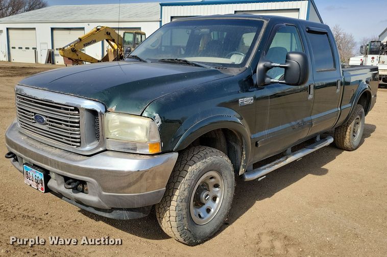 image for item NB9874 2002 Ford F250 Super Duty Crew Cab pickup truck