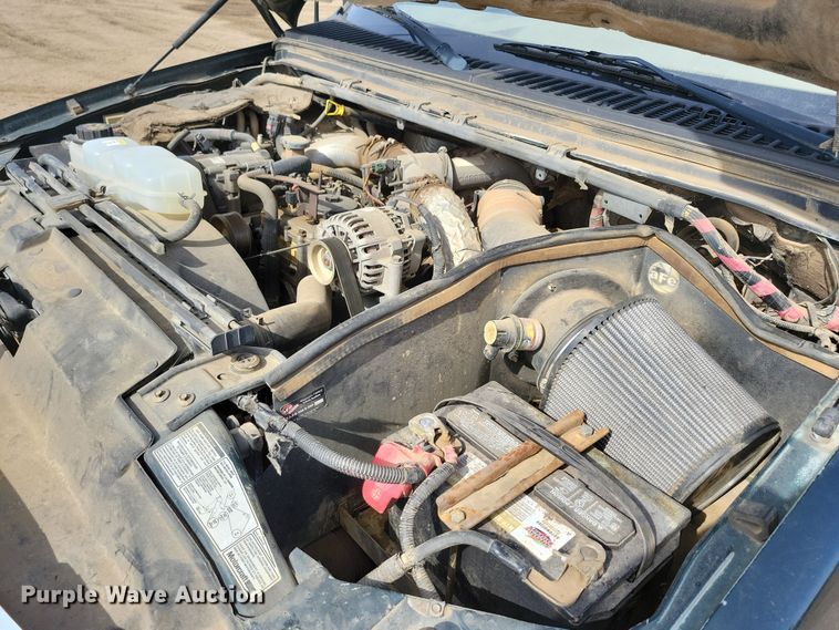 image for item NB9874 2002 Ford F250 Super Duty Crew Cab pickup truck