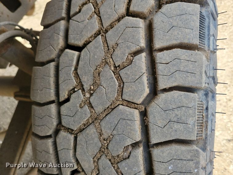 image for item NB9874 2002 Ford F250 Super Duty Crew Cab pickup truck