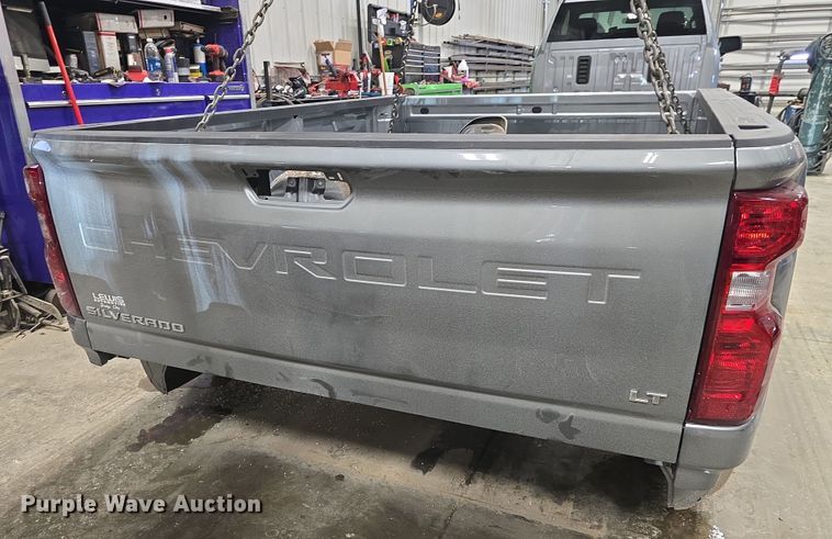 image for item NI9505 Pickup truck bed