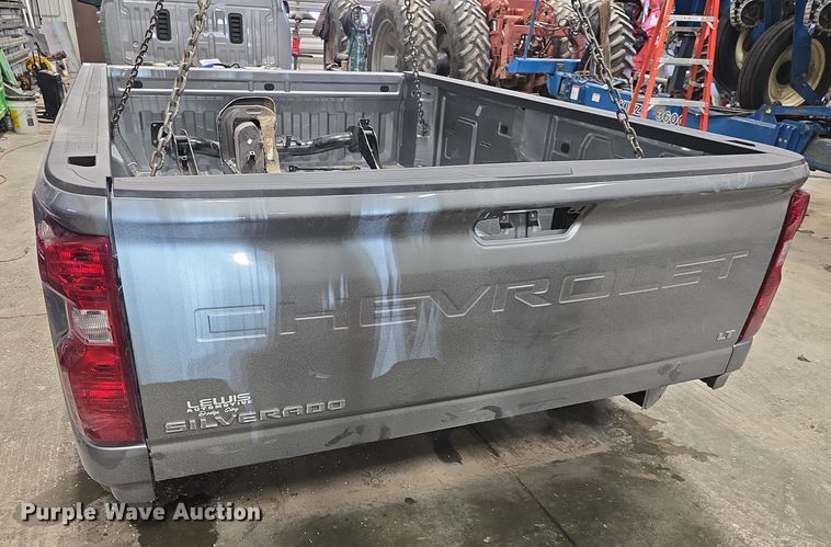 image for item NI9505 Pickup truck bed