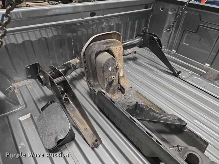 image for item NI9505 Pickup truck bed