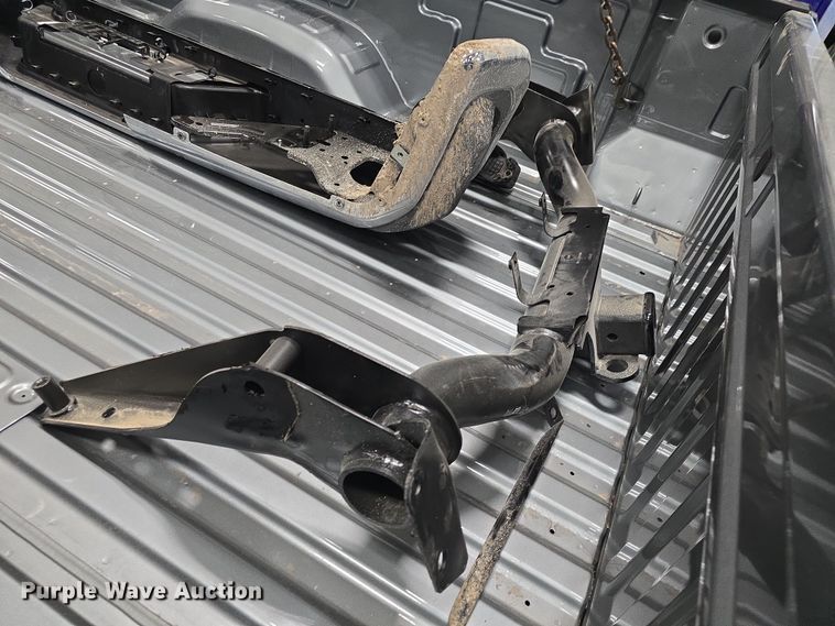 image for item NI9505 Pickup truck bed