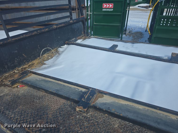 image for item NI9506 Winkel hydraulic bale bed