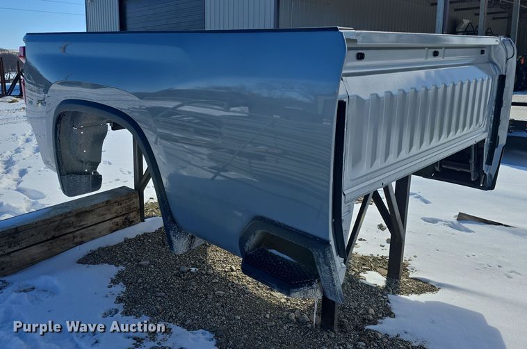 image for item NI9510 Pickup truck bed