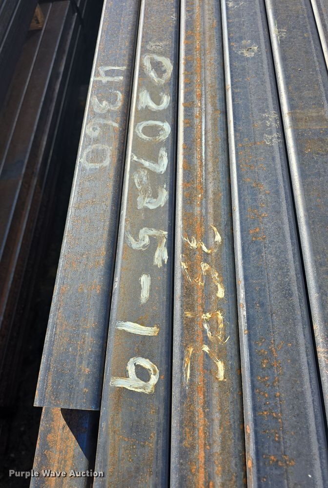 image for item NI9536 (80) pieces of steel