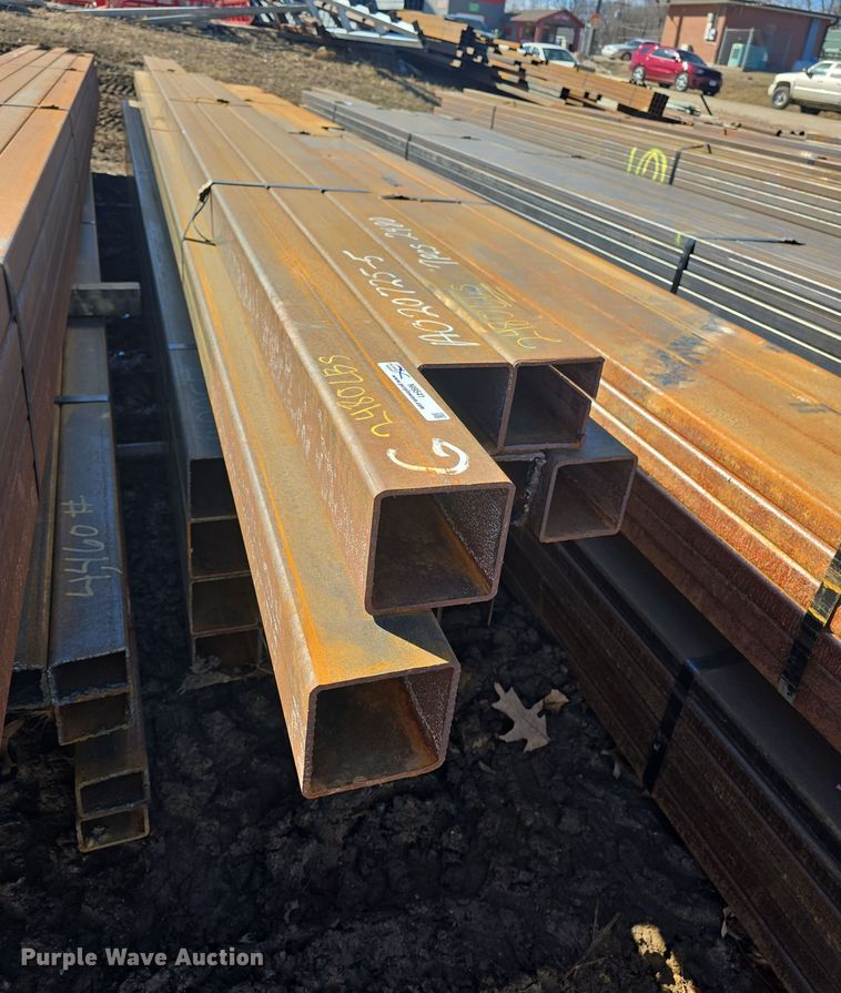 image for item NI9541 (27) pieces of steel