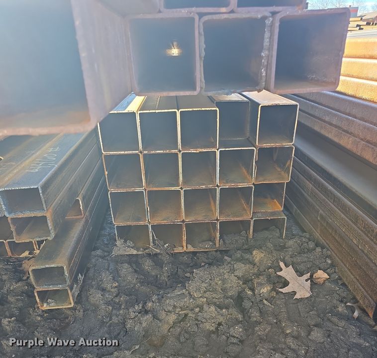 image for item NI9541 (27) pieces of steel