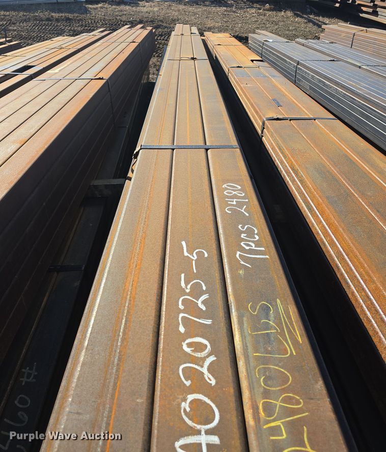 image for item NI9541 (27) pieces of steel