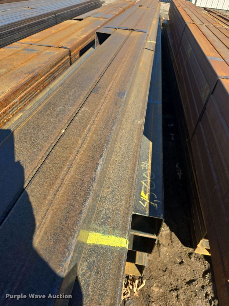 image for item NI9541 (27) pieces of steel