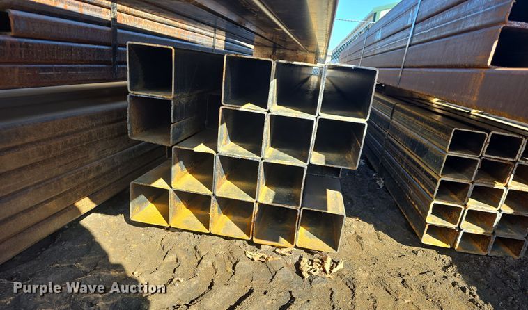 image for item NI9541 (27) pieces of steel