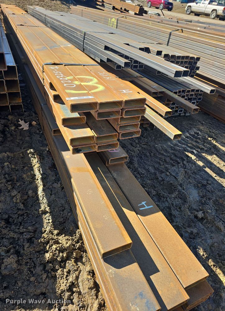 image for item NI9542 (36) pieces of steel