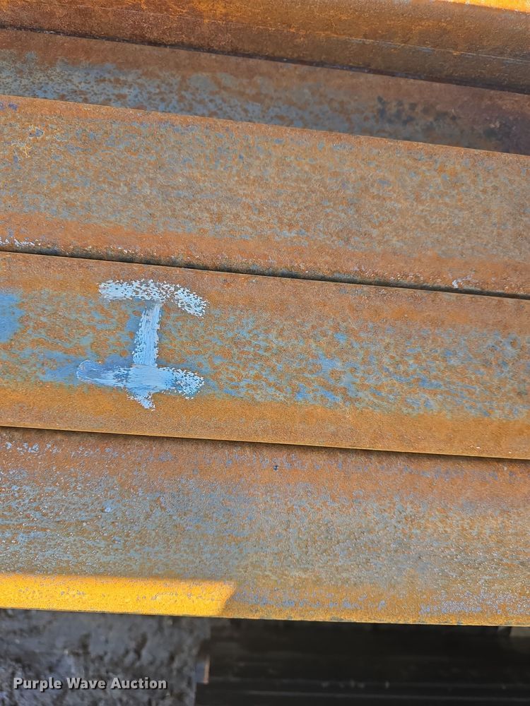 image for item NI9543 (86) pieces of steel