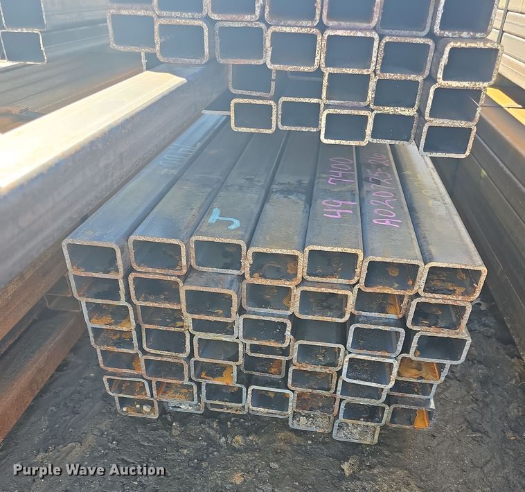 image for item NI9544 (84) pieces of steel