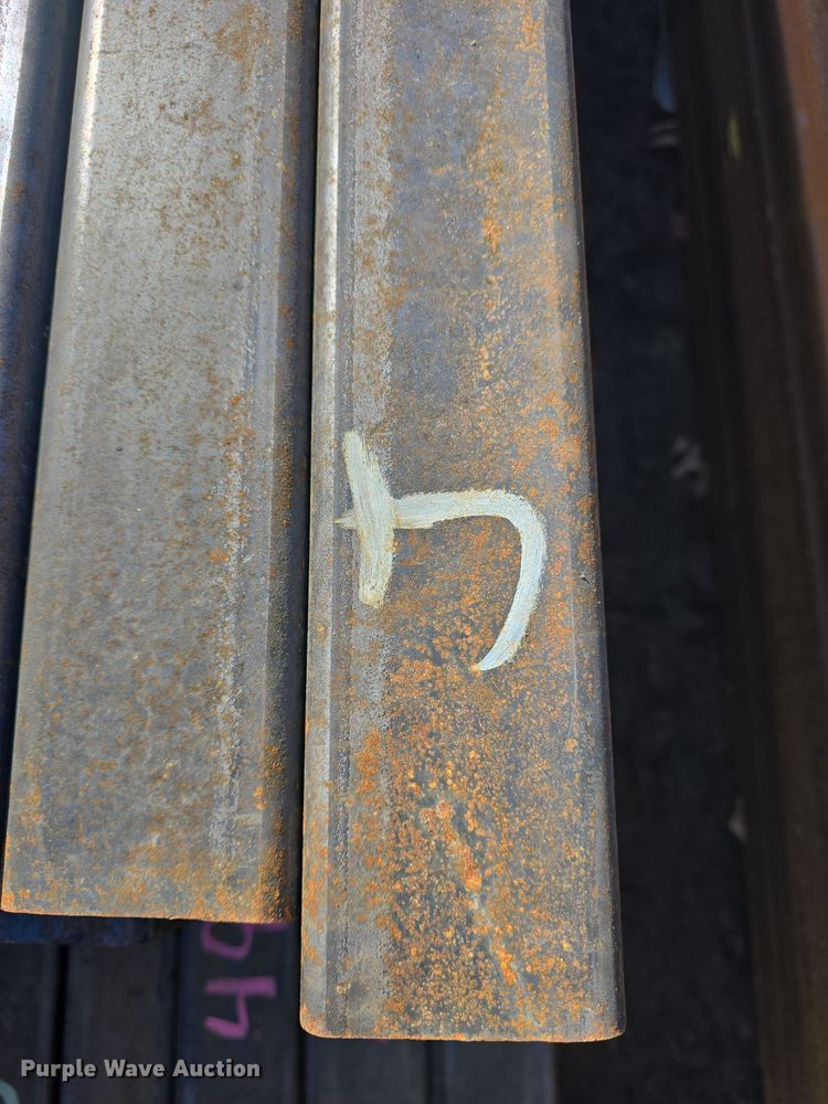 image for item NI9544 (84) pieces of steel