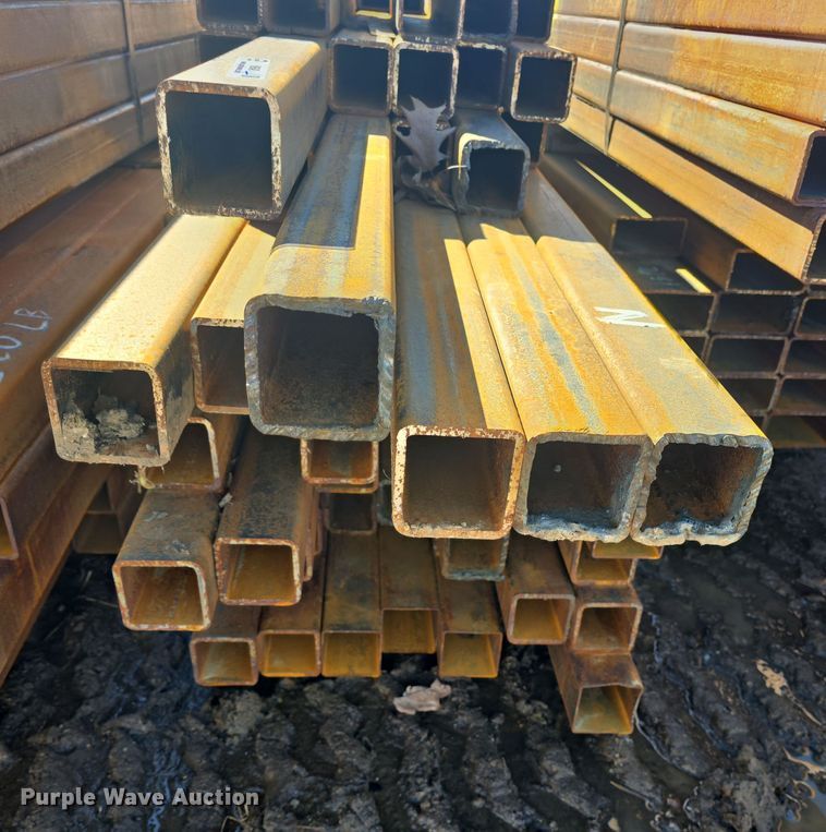 image for item NI9548 (59) pieces of steel