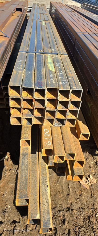 image for item NI9548 (59) pieces of steel