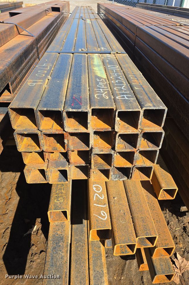 image for item NI9548 (59) pieces of steel