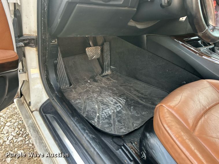 image for item NJ9678 2008 BMW 328i convertible