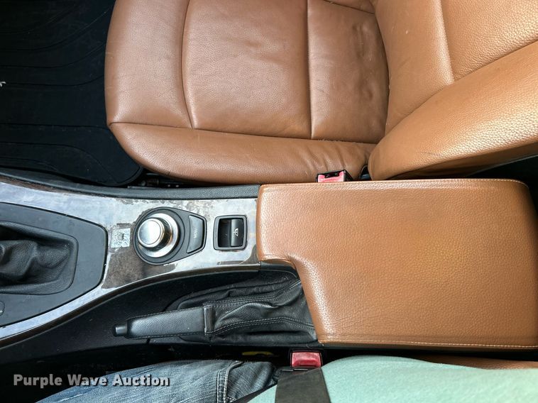 image for item NJ9678 2008 BMW 328i convertible