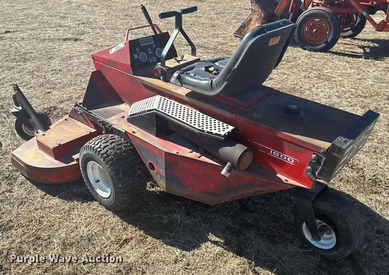 image for item NN9584 Deines 1800 ZTR lawn mower