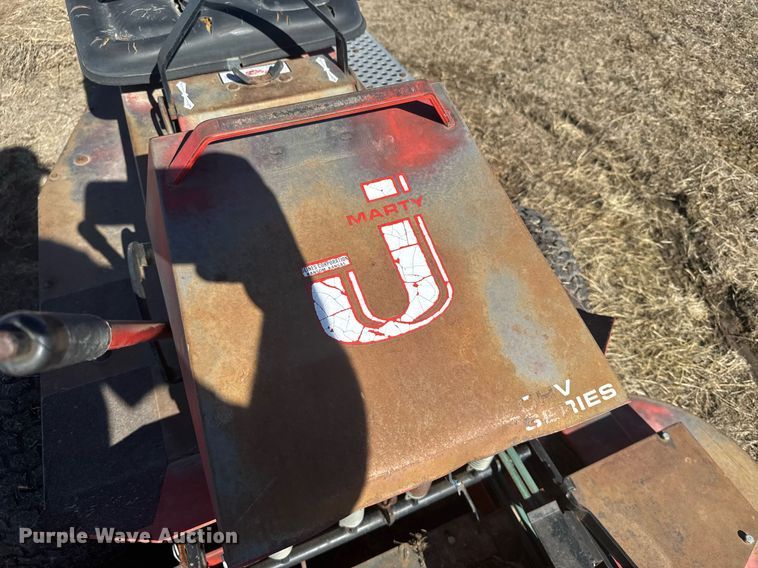 image for item NN9584 Deines 1800 ZTR lawn mower