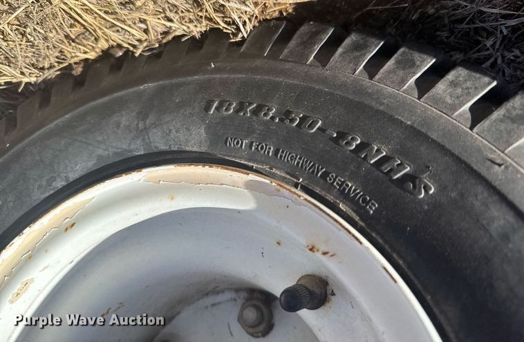 image for item NN9584 Deines 1800 ZTR lawn mower