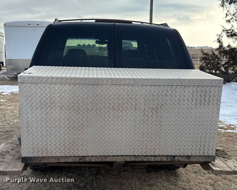 image for item NN9585 1999 GMC Yukon SUV