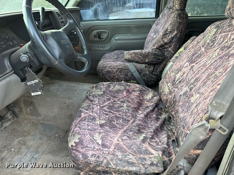 image for item NN9585 1999 GMC Yukon SUV