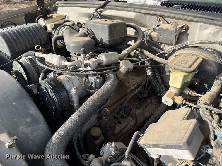 image for item NN9585 1999 GMC Yukon SUV