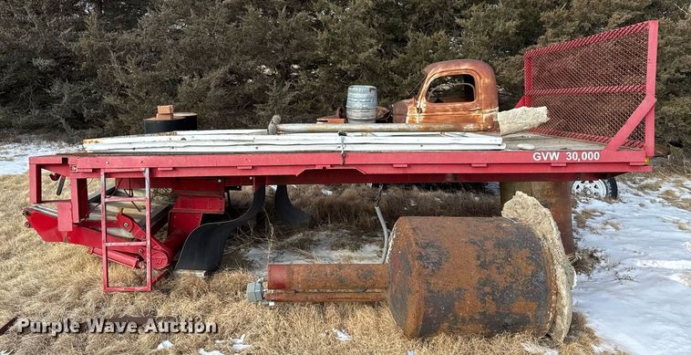 image for item NN9586 Flatbed