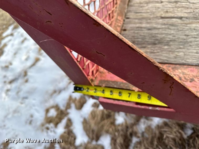 image for item NN9586 Flatbed