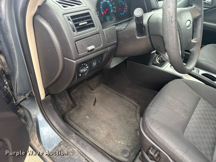 image for item NN9641 2011 Ford Fusion 