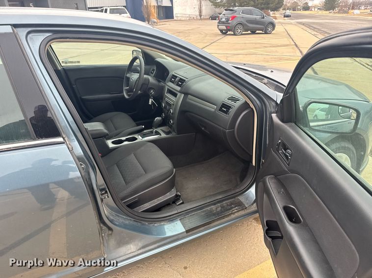 image for item NN9641 2011 Ford Fusion 
