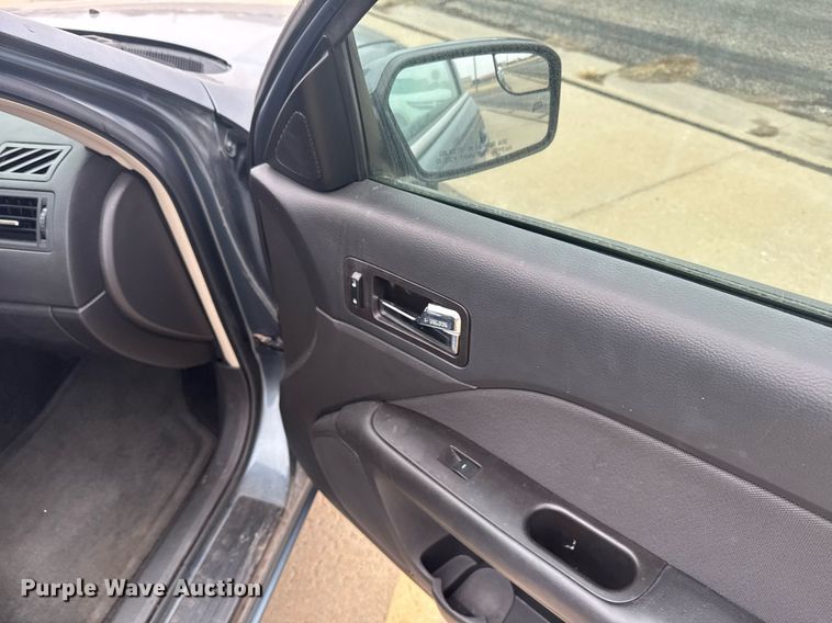 image for item NN9641 2011 Ford Fusion 