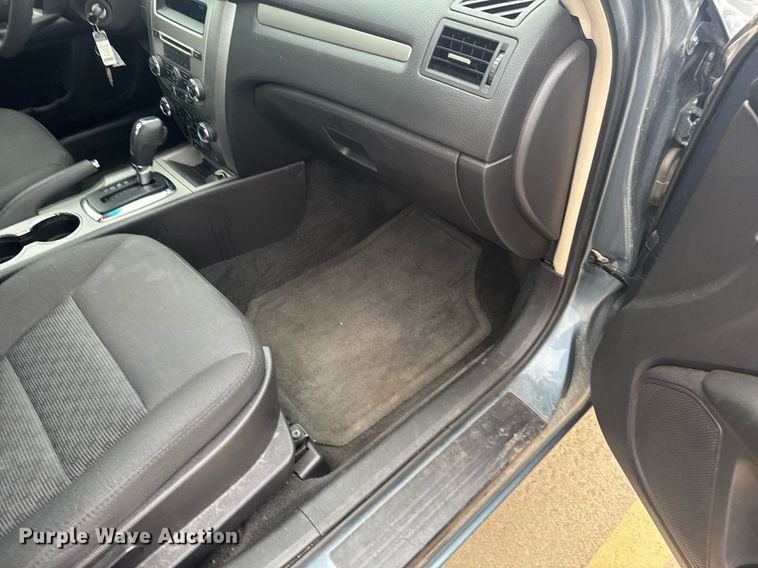 image for item NN9641 2011 Ford Fusion 