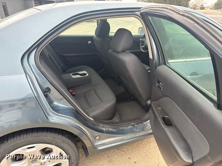 image for item NN9641 2011 Ford Fusion 