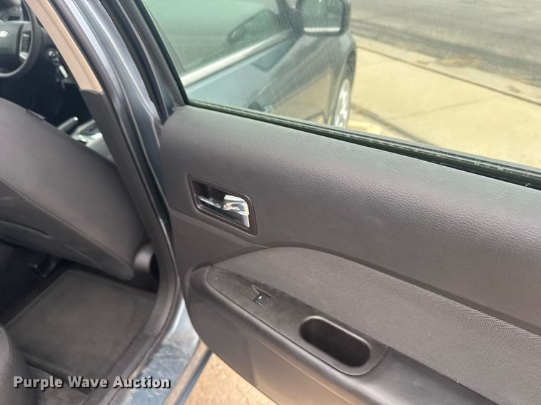 image for item NN9641 2011 Ford Fusion 